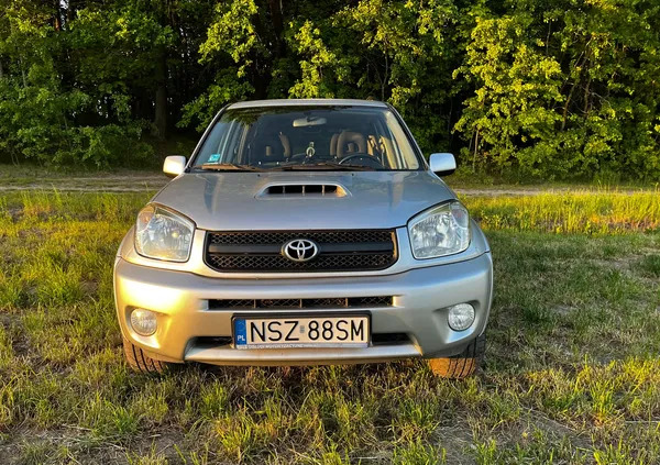 samochody osobowe Toyota RAV4 cena 20900 przebieg: 253000, rok produkcji 2005 z Olsztyn